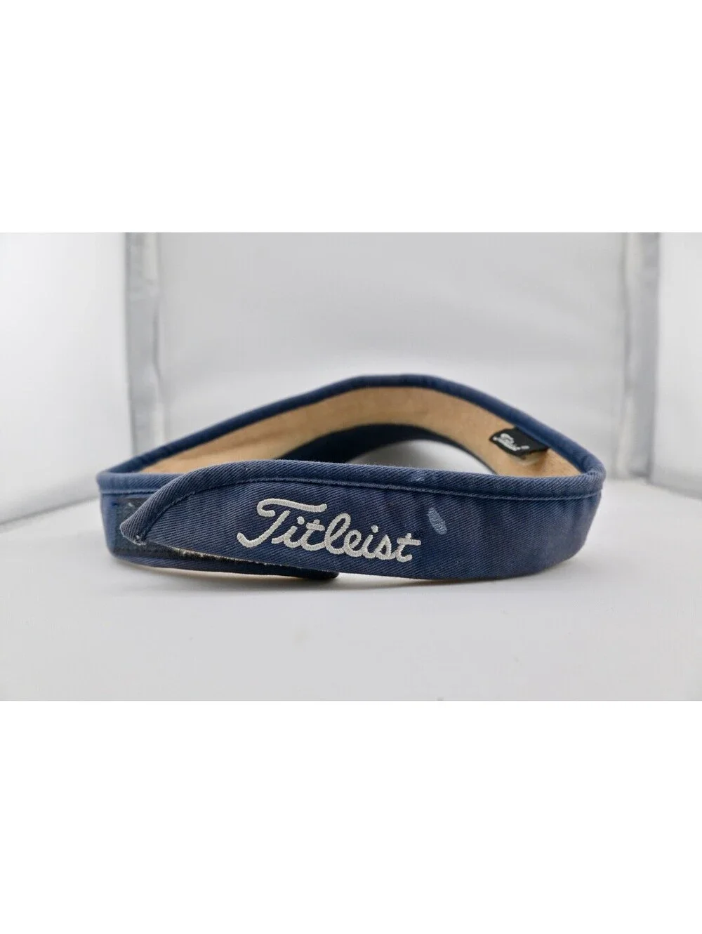 Vintage Titleist Womens Blue Wide Visor Plaid Inside Embroidered Reversable EUC